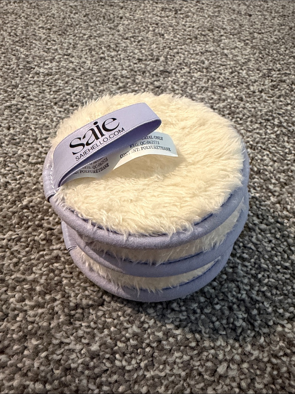 Saie Reusable Makeup Rounds